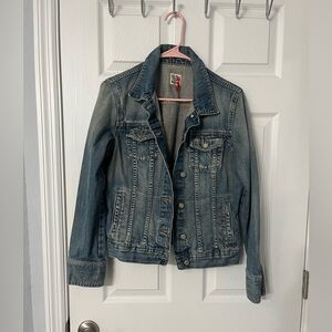 Old navy women’s Jean jacket